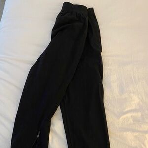 Lululemon Adapted State High-Rise Jogger (CROPPED)